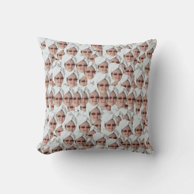 Lewis Capaldi Throw Cushion Kissen (Vorderseite)