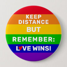 LGBT Gay Pride 2020 Liebe mit Regenbogenflagge gew