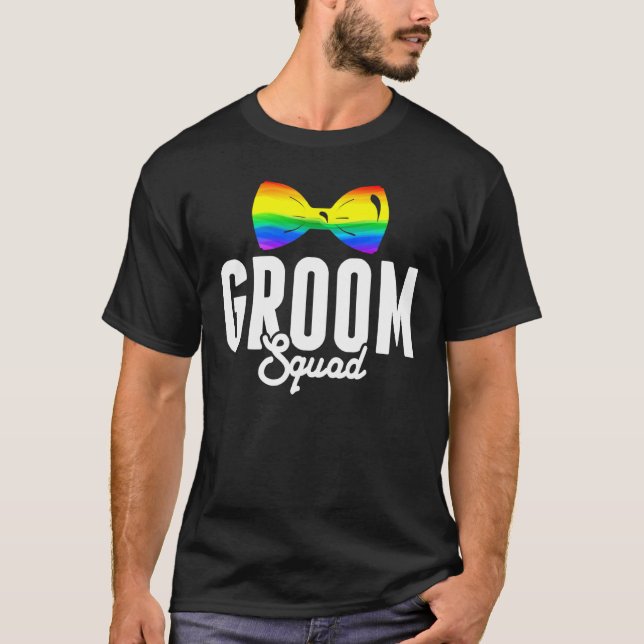 LGBT Pride Groom Squad Gay Bachelor Party Rainbow T-Shirt (Vorderseite)