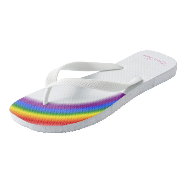 LGBT Pride Rainbow mit benutzerdefinierter Text-Li Flip Flops (Schrägansicht)