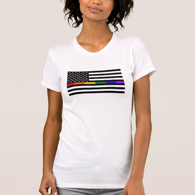 LGBTQ American Flag T-Shirt (Vorderseite)