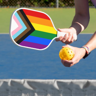 LGBTQ+-Flag für den Fortschritt Pickleball Schläger