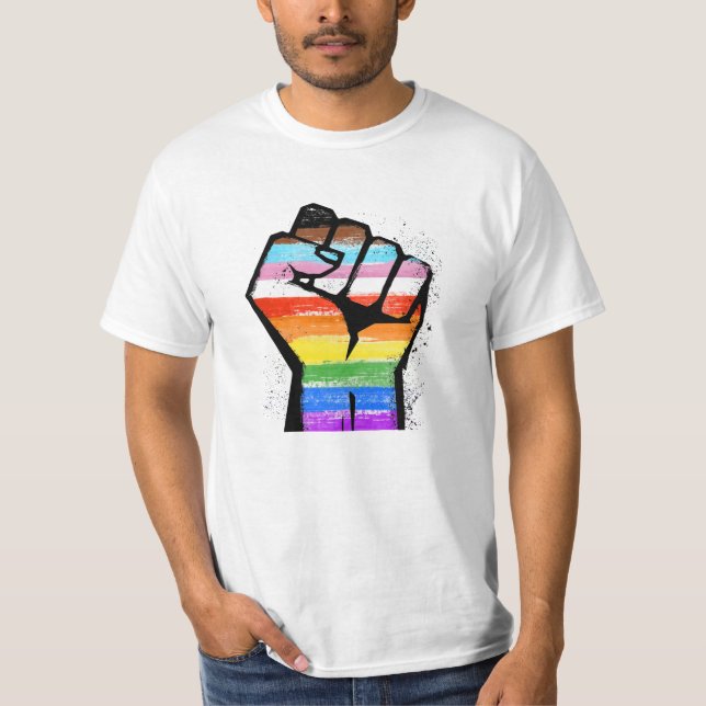 LGBTQ-FORTSCHRITT ERSTE T-Shirt (Vorderseite)