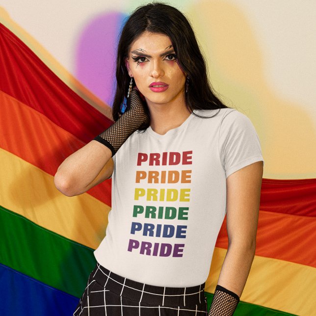 LGBTQ-Gay Pride Anpassbarer, mehrfacher Text T-Shirt (Von Creator hochgeladen)