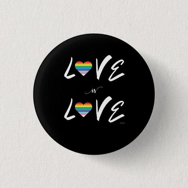 LGBTQIA Liebe ist Liebe, Pride Rainbow Heart Button (Vorderseite)