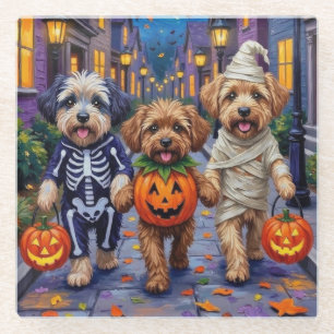 Lhasa Apso Trick-or-Treating in Halloween-Kostümen Glasuntersetzer