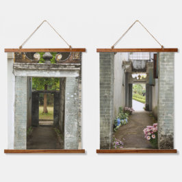 Li Garden Series: Corridors of Tranquility Wandteppich Mit Holzrahmen