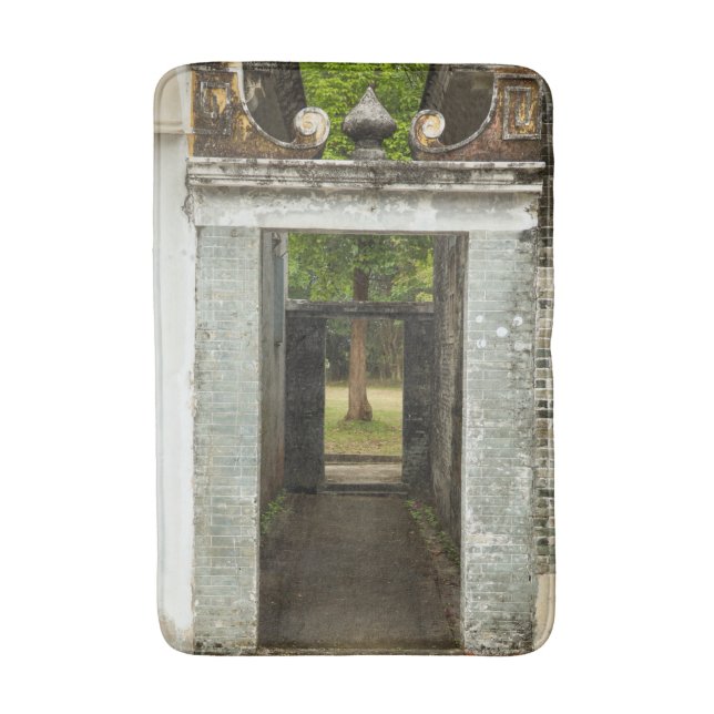 Li Garden Series: Serene Corridor  Badematte (Vorderseite Vertikal)