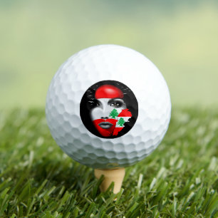Libanonflagge und -karte im Gesicht eines Mädchens Golfball