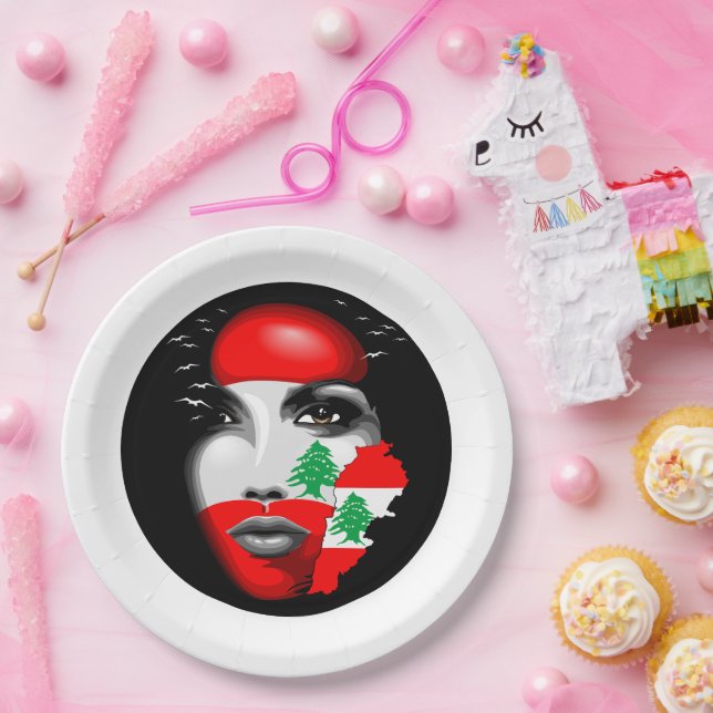 Libanonflagge und -karte im Gesicht eines Mädchens Pappteller (Party)