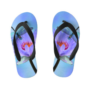 Libelle auf Wasserlilie Flip Flops