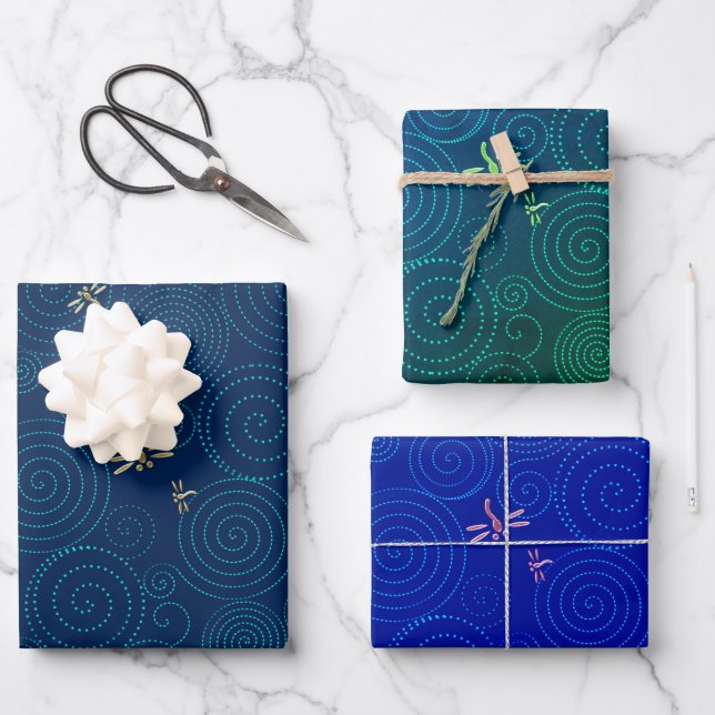 Libellen in den Papierblättern Geschenkpapier Set (Vorderseite)
