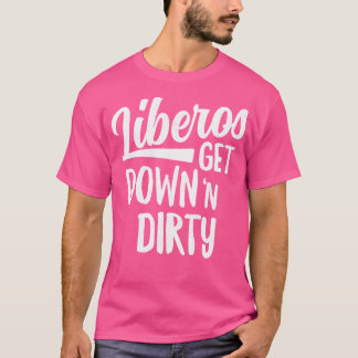 Liberos geht in der Mannschaftsverteidigung von Di T-Shirt