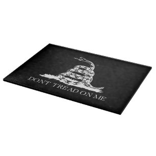 Libertäre Gadsden-Flagge Tritt nicht auf mich Schw Schneidebrett