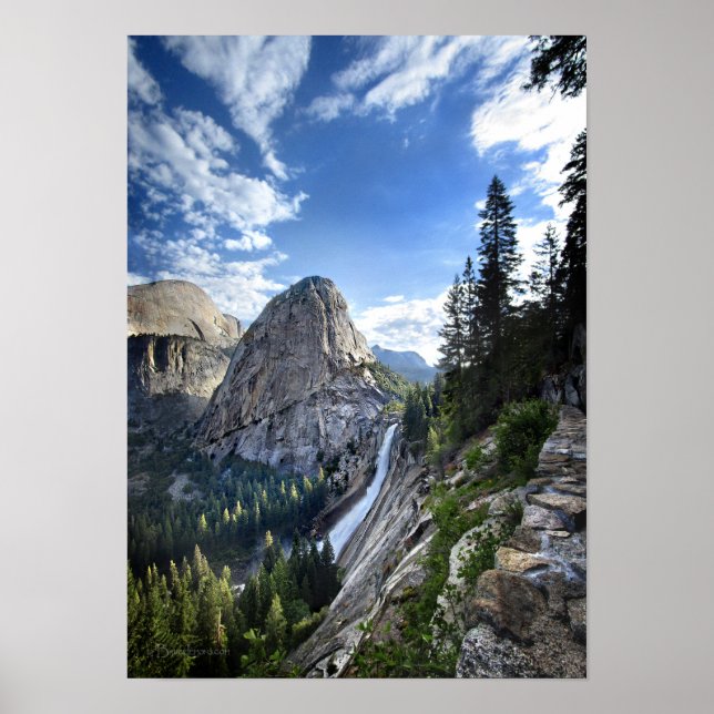 Liberty Cap und Nevada Fall - John Muir Trail Poster (Vorne)