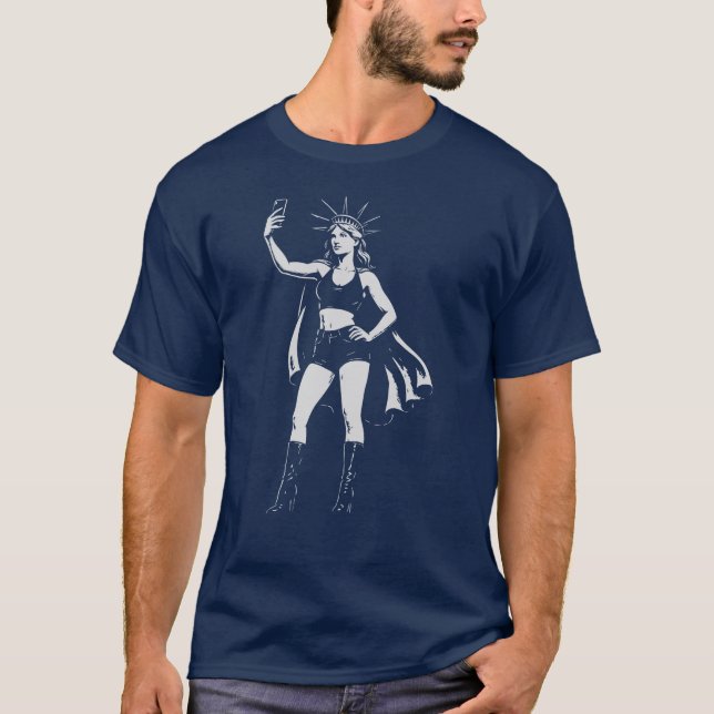 Liberty Selfie: Statue Snaps T-Shirt (Vorderseite)