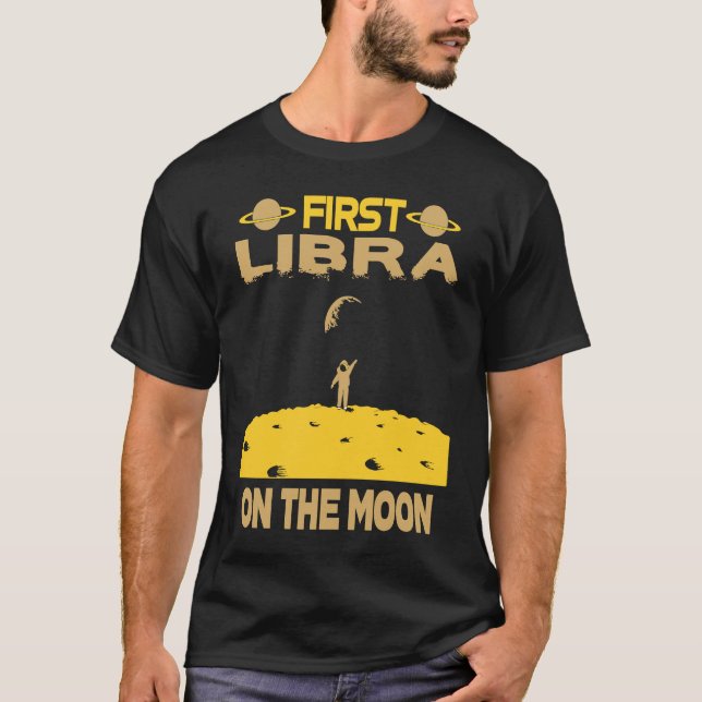 Libra On The Moon T-Shirt (Vorderseite)