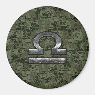Libra Zodiac Sign auf Woodland Green digitale Camo Magnet