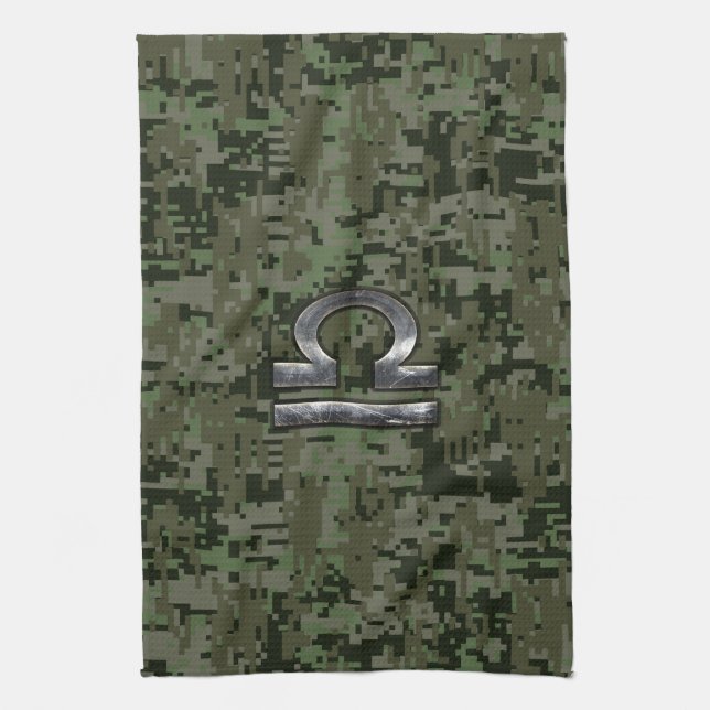 Libra Zodiac Sign Woodland Digital Camouflage Handtuch (Vertikal)
