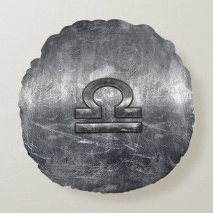 Libra Zodiac-Symbol im Stil eines silbernen Grunge Rundes Kissen