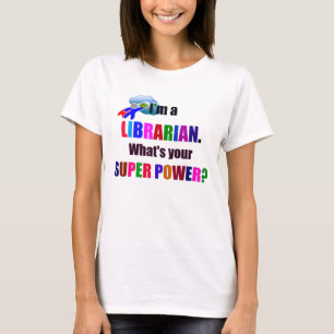 Librarian Superhero - kühl farbiges Textdesign T-Shirt
