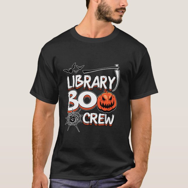 Library Boo Crew Halloween Librarian Costume T-Shirt (Vorderseite)
