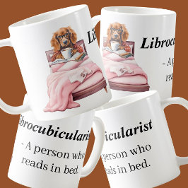 Librocubicularist Hund liest im Schlafbuch Liebhab Kaffeetasse