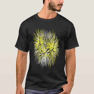 Licht in die Nacht Himmel farbenfrohe Feuerwerke C T-Shirt