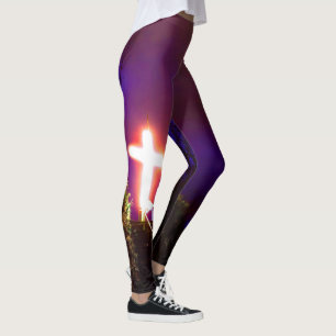 Lichtkreuz bei nächtlichen Gottesdiensten - Lieben Leggings