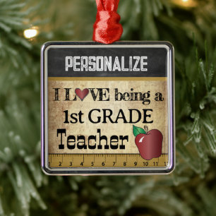 Liebe als Lehrer der 1. Klasse VINTAG Ornament Aus Metall