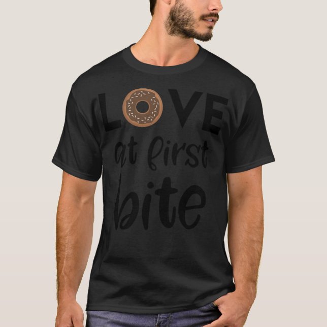 Liebe am ersten Dinosaurier T-Shirt (Vorderseite)