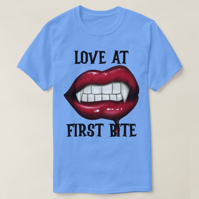 Liebe an erster Stelle T-Shirt (Design vorne)