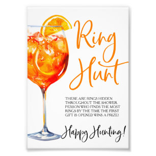 Liebe beim ersten Spritz Ring Game Ring Hunt Game Fotodruck