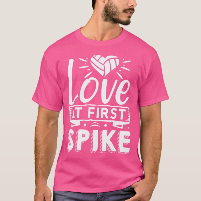 Liebe beim ersten Volleyball T-Shirt (Vorderseite)