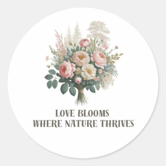 Liebe blüht mit der Natur Runder Aufkleber