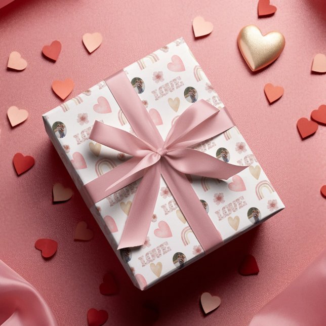 Liebe Boho Rainbow Foto Wrapping Paper Geschenkpapier (Celebrate your love with this personalized boho watercolor rainbow photo wrapping paper! )