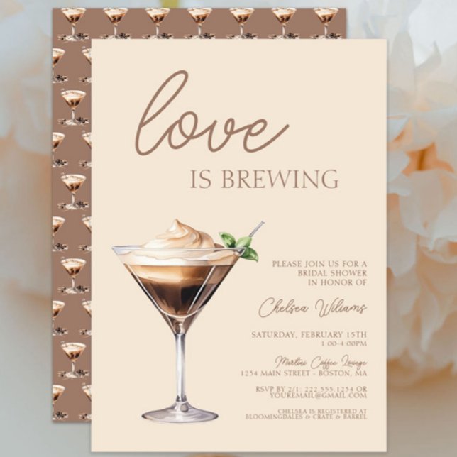 Liebe Braut Espresso Martini Brautparty Einladung (Love is brewing Espresso Martini Bridal Shower Invitation, Bridal Brunch, Brown, Modern Chic Trendy)