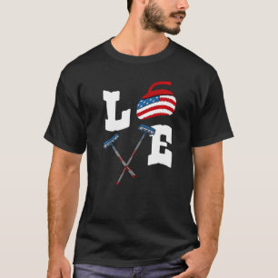 Liebe Curling Rock Broom American Flag USA Winter  T-Shirt