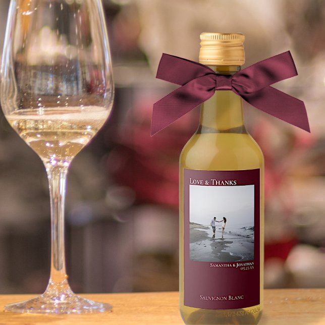 Liebe & Dank Burgundy Wedding Foto Mini Weinetikett (Von Creator hochgeladen)