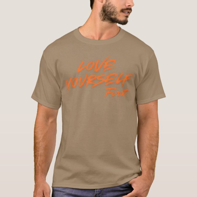 Liebe deinen ersten Tee-Ärmel-Geschenk T-Shirt (Vorderseite)