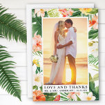Liebe der tropischen Korallen und Dank Dankeskarte<br><div class="desc">Elegant Watercolor Tropical Coral Floral,  Grün und Palm Blätter Bride and Groom Liebe und Dank Hochzeit Foto Dankeschön Karte</div>