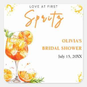 Liebe des ersten Spritz Cocktail Orange Brautparty Quadratischer Aufkleber