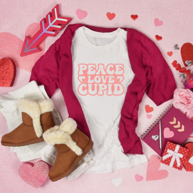 Liebe des Friedens Der Valentinstag T-Shirt (Von Creator hochgeladen)