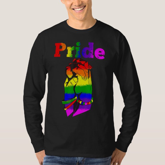 Liebe des Monats Monat Liebe Regenbogenflagge T-Shirt (Vorderseite)