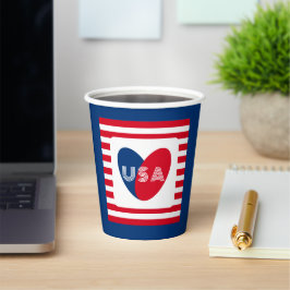 Liebe des Patriotic Red White Blue Fun Herzens der Pappbecher
