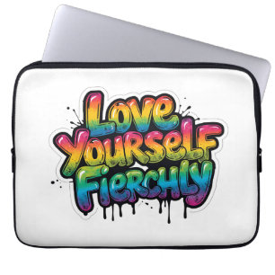 Liebe dich selbst wild – LGBTQ+ Regenbogen-Zitat Laptopschutzhülle