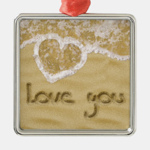 "Liebe du" In Sand geschriebenes Herz Ornament Aus Metall