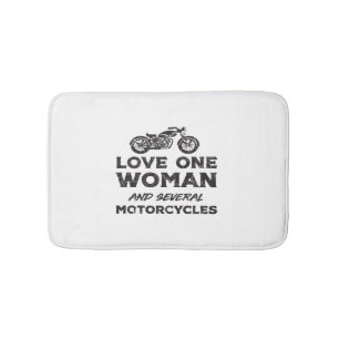 Liebe eine Frau und mehrere Motorräder Essential Badematte
