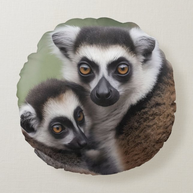 **"Liebe einer Mutter: Mama und Baby Lemur Cuddlin Rundes Kissen (Vorderseite)