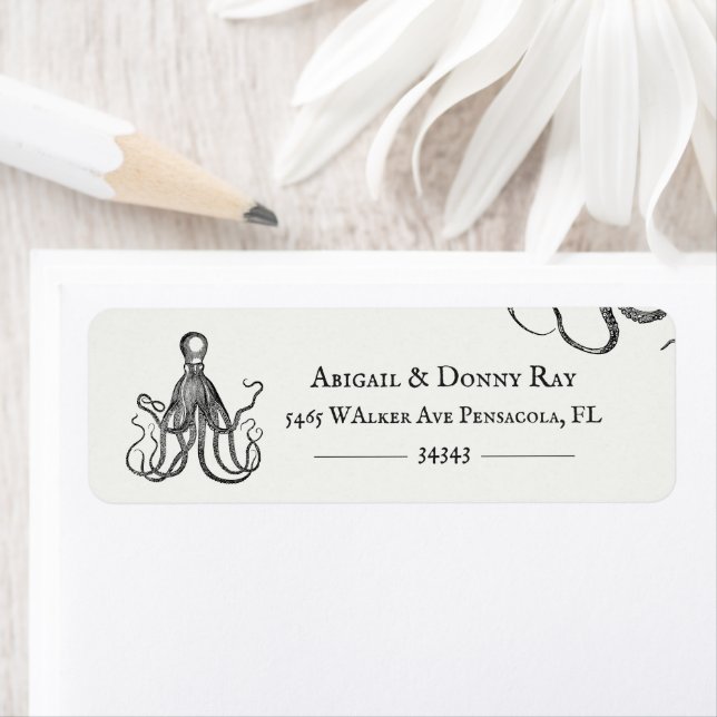 Liebe Embrace | (Insitu)